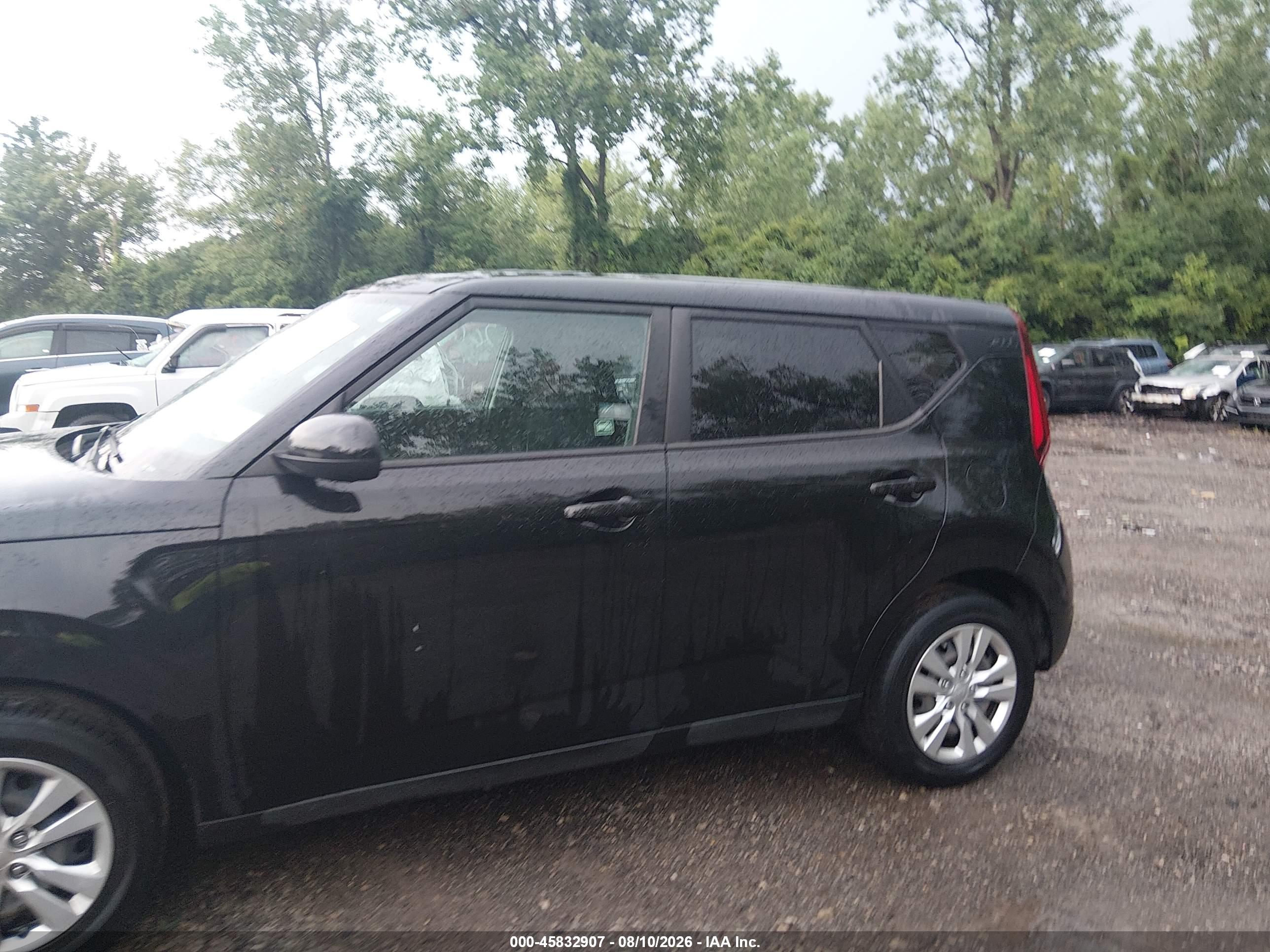 2020 KIA SOUL LX