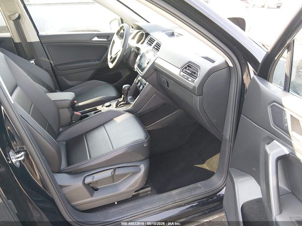 2021 VOLKSWAGEN TIGUAN — I5