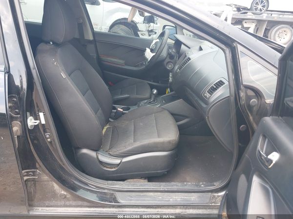 2016 KIA FORTE LX