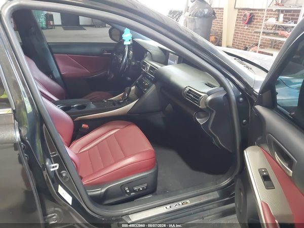 2017 LEXUS IS 200T