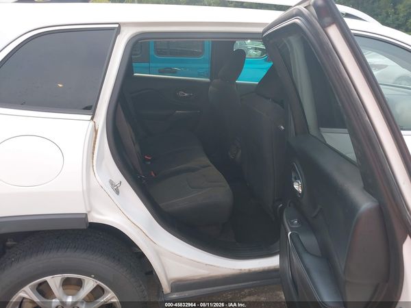 2019 JEEP CHEROKEE LATITUDE FWD