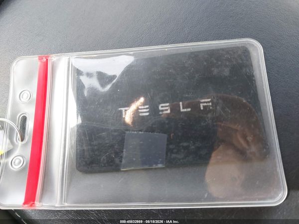 2020 TESLA MODEL Y