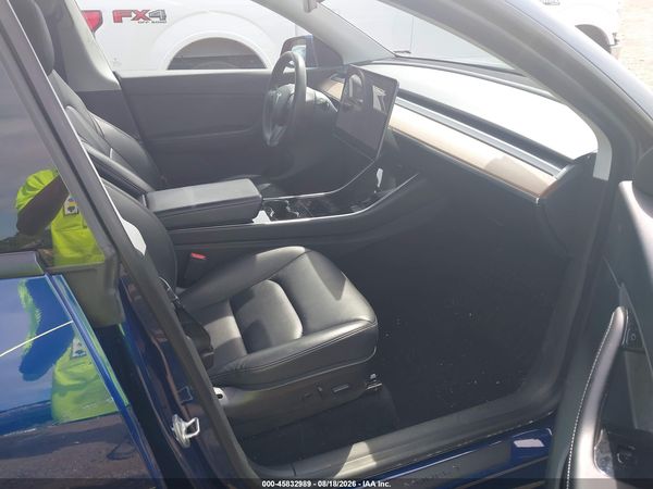2020 TESLA MODEL Y