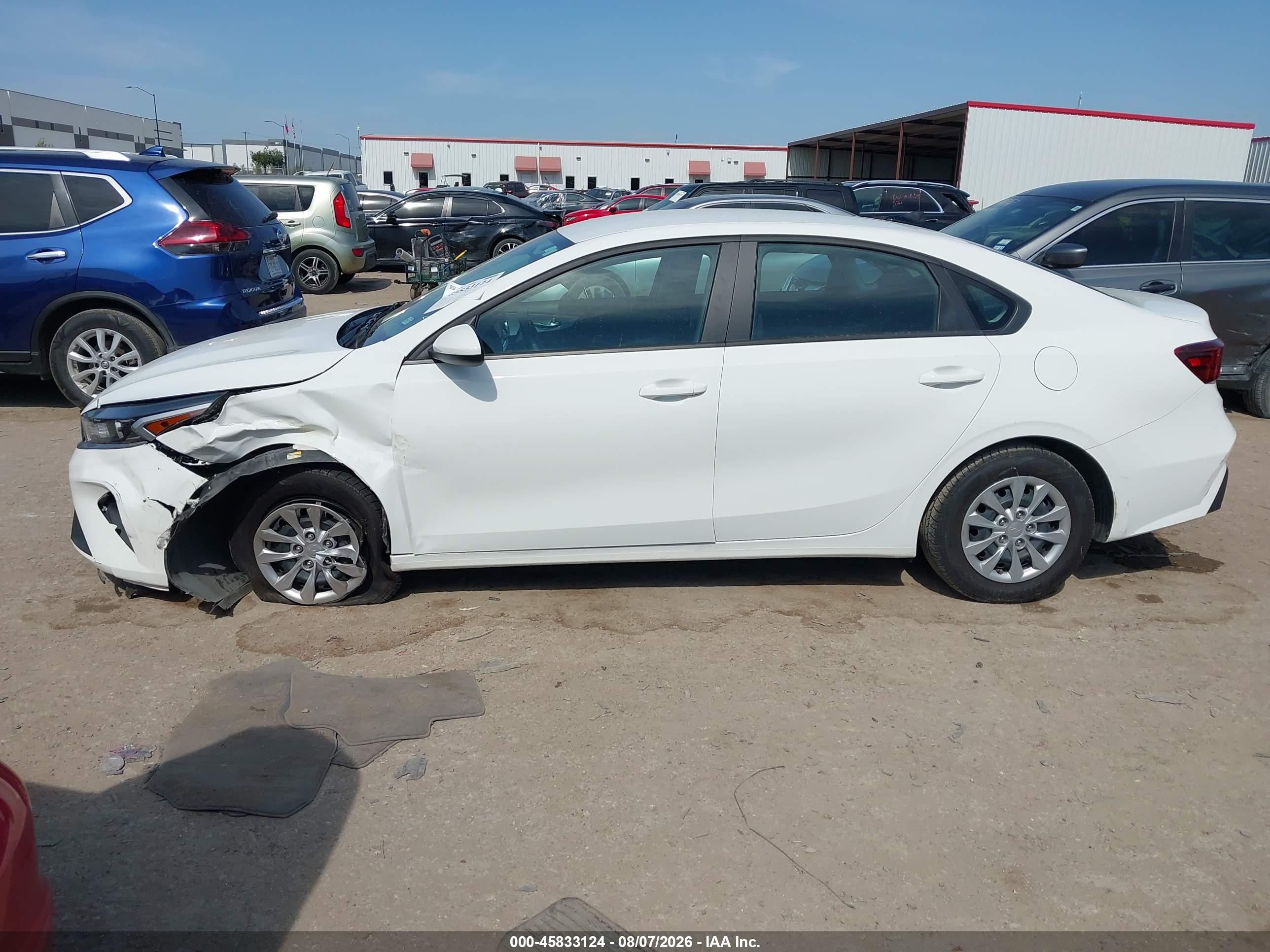 2024 KIA FORTE LX