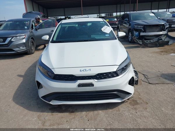 2024 KIA FORTE LX