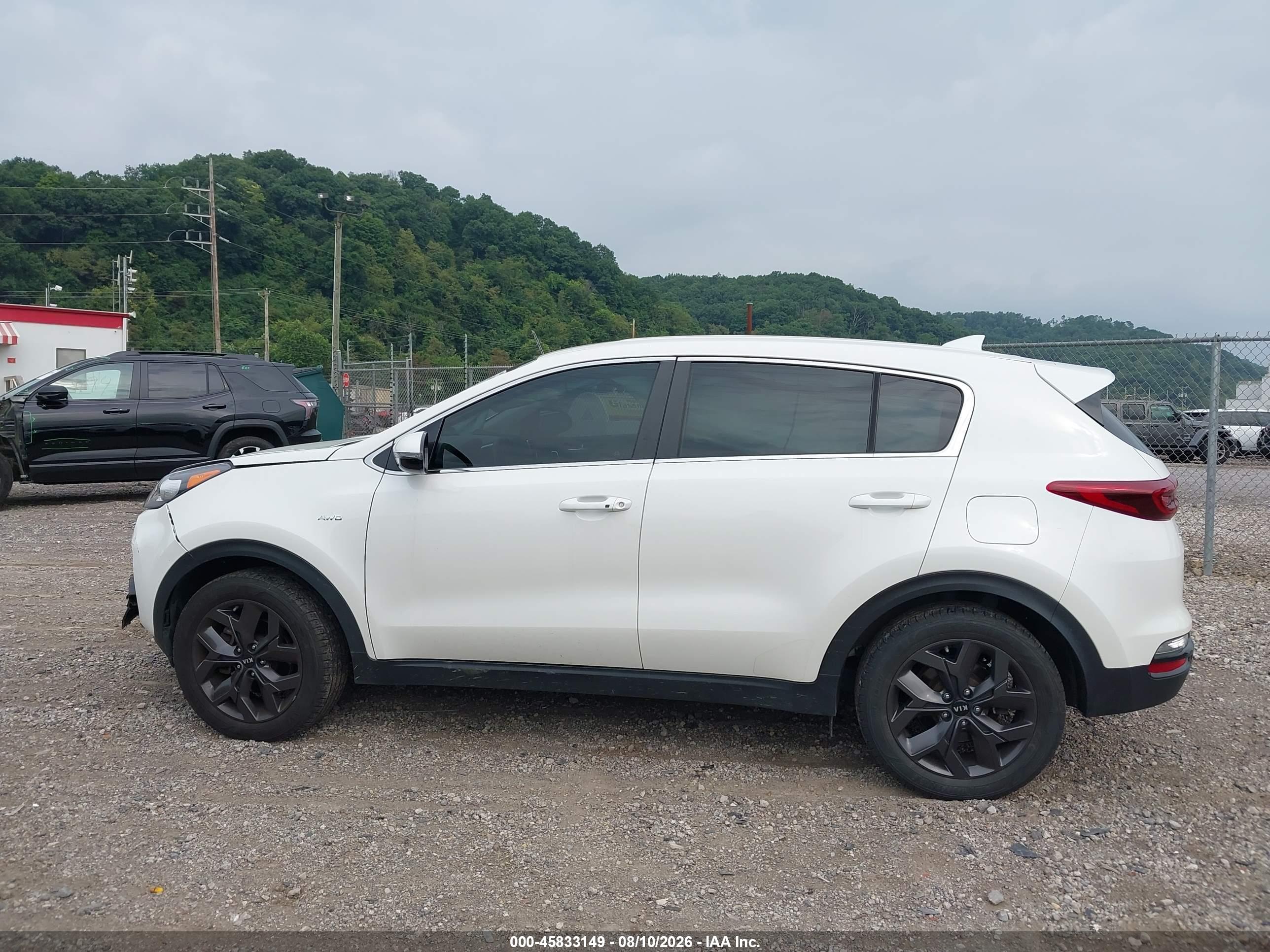 2022 KIA SPORTAGE LX
