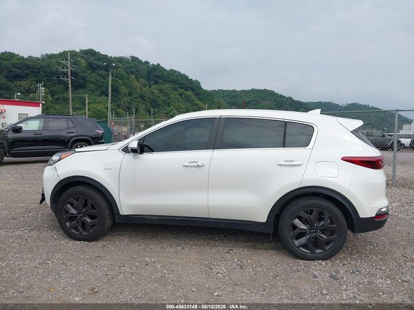 2022 KIA SPORTAGE LX