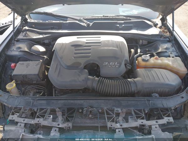 2016 DODGE CHALLENGER SXT
