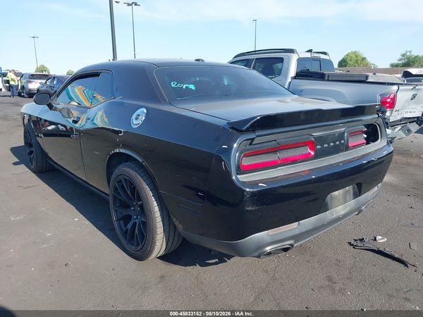 2016 DODGE CHALLENGER SXT