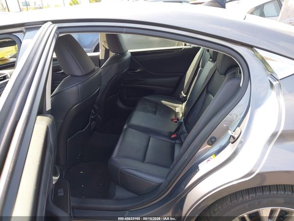 2019 LEXUS ES 350