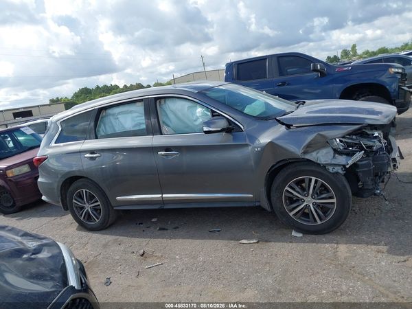 2019 INFINITI QX60 LUXE