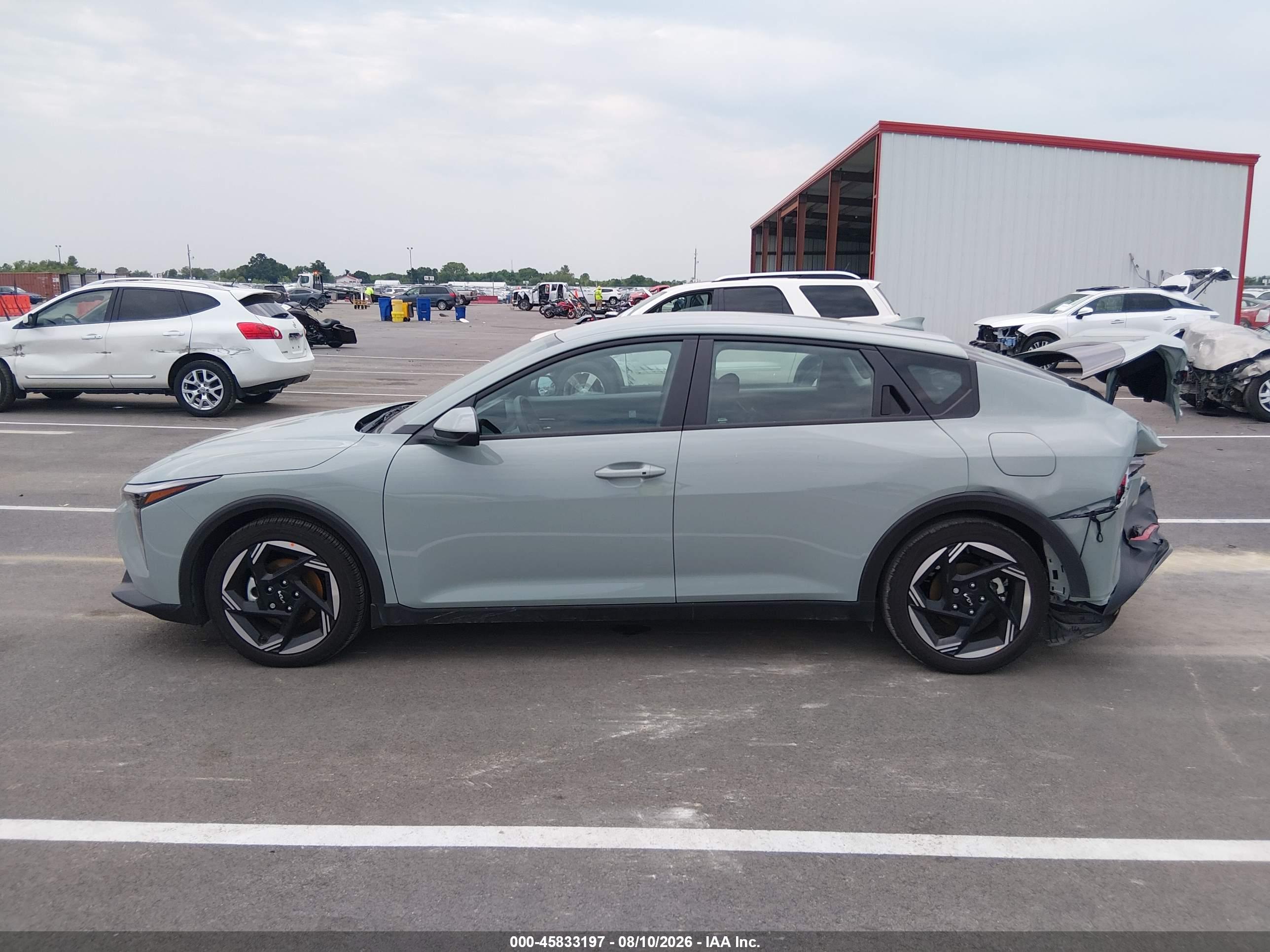 2025 KIA K4 EX