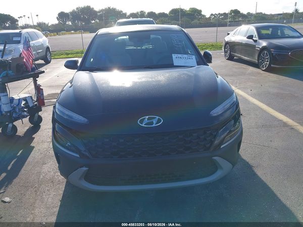 2023 HYUNDAI KONA SE