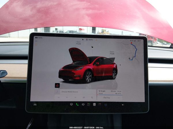 2024 TESLA MODEL Y