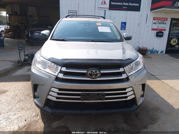 2018 TOYOTA HIGHLANDER LE PLUS