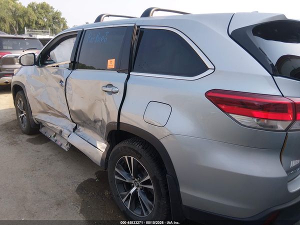 2018 TOYOTA HIGHLANDER LE PLUS