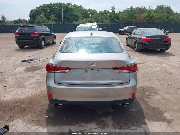 2019 LEXUS IS 300