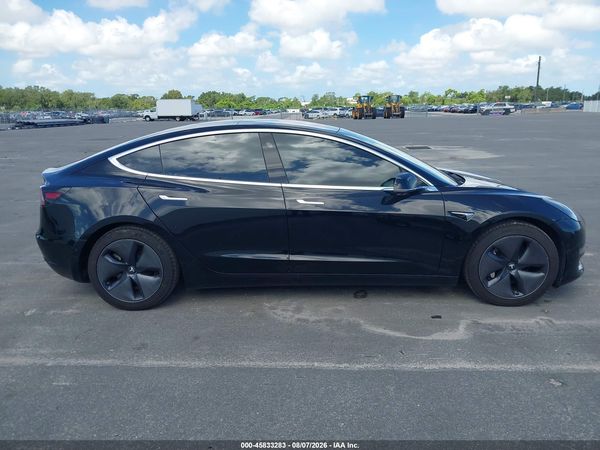 2018 TESLA MODEL 3 LONG RANGE/PERFORMANCE