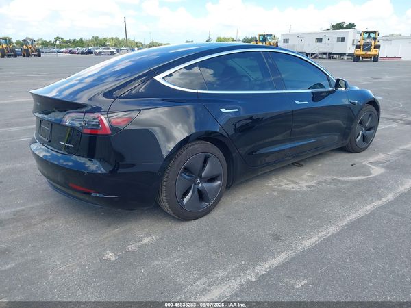 2018 TESLA MODEL 3 LONG RANGE/PERFORMANCE