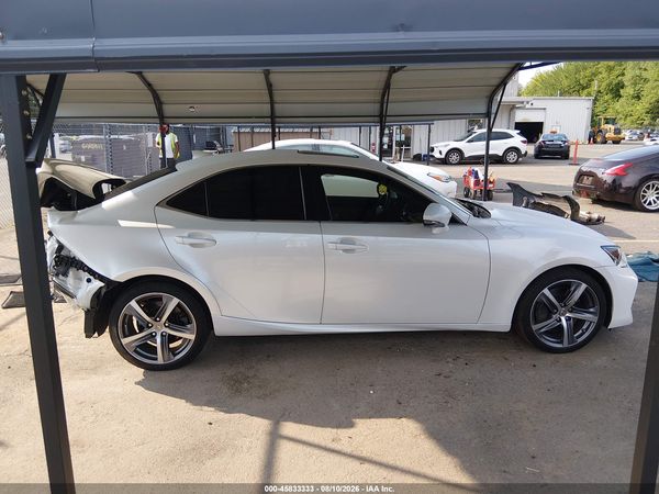 2018 LEXUS IS 300