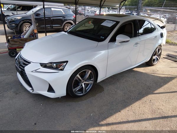 2018 LEXUS IS 300