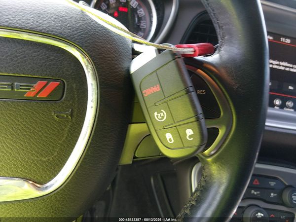 2019 DODGE CHALLENGER SXT AWD — I11