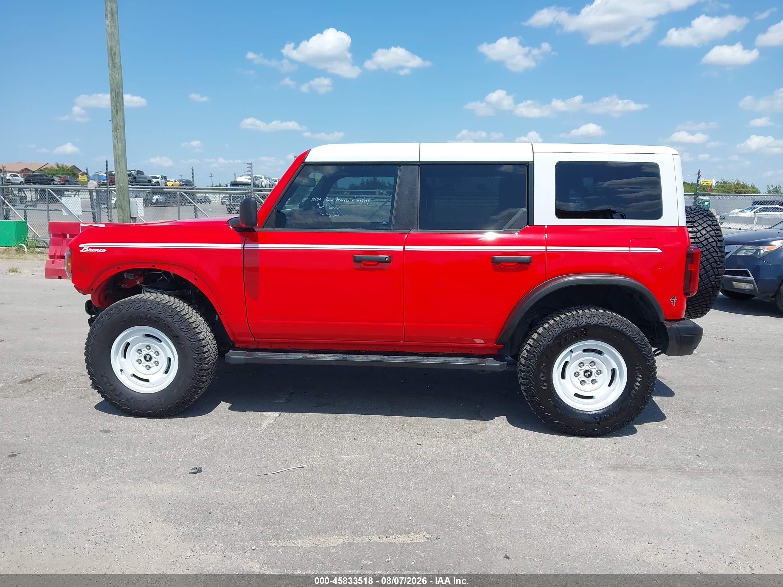 2024 FORD BRONCO HERITAGE EDITION
