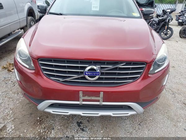 2017 VOLVO XC60 T6 DYNAMIC