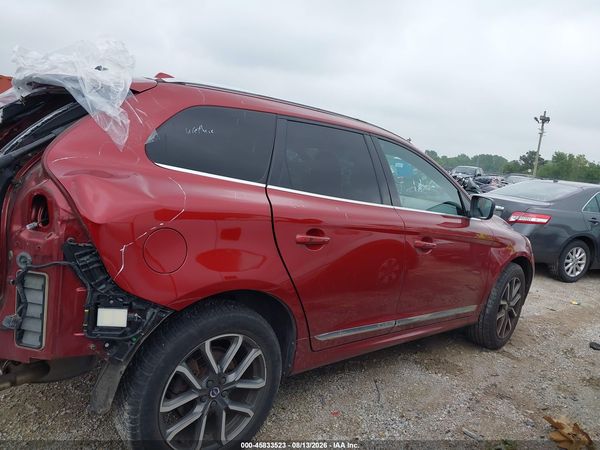 2017 VOLVO XC60 T6 DYNAMIC
