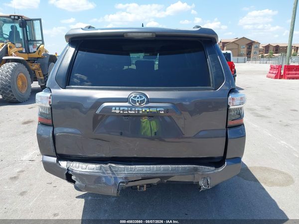 2022 TOYOTA 4RUNNER SR5