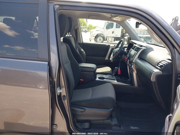 2022 TOYOTA 4RUNNER SR5