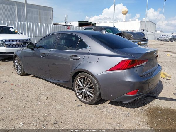2018 LEXUS IS 300