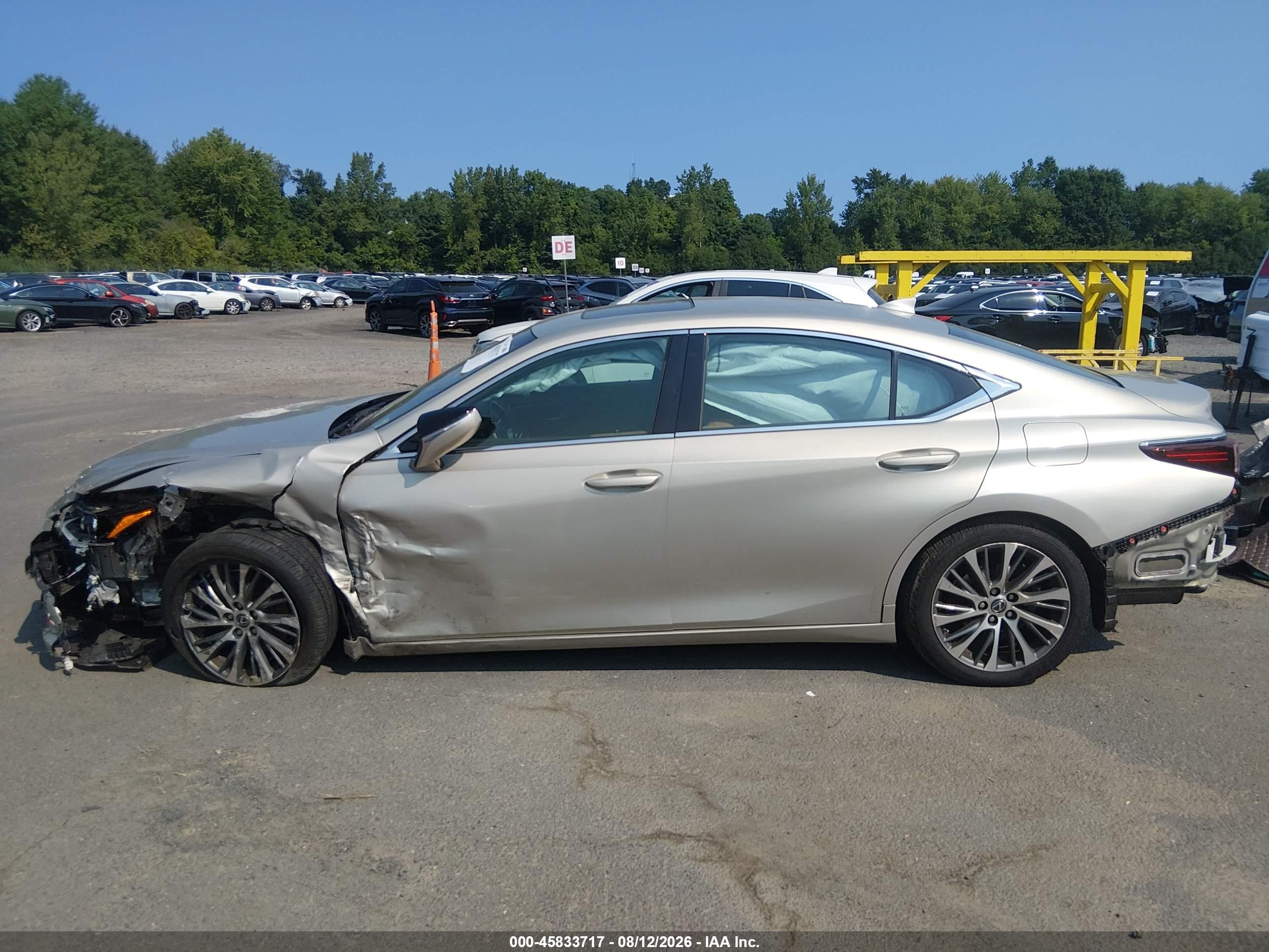 2019 LEXUS ES 350