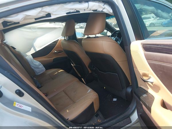 2019 LEXUS ES 350