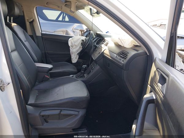 2019 VOLKSWAGEN TIGUAN — I5