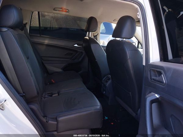 2019 VOLKSWAGEN TIGUAN — I8