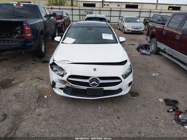 2019 MERCEDES-BENZ A 220 A220