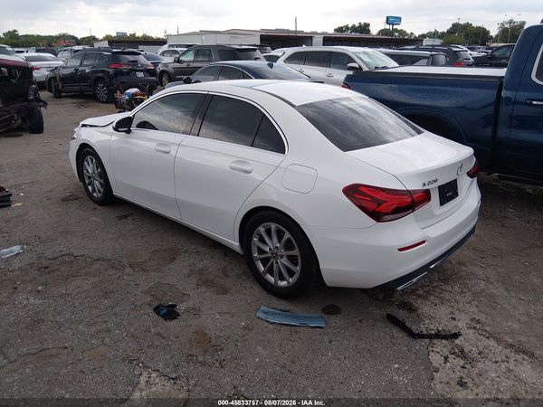 2019 MERCEDES-BENZ A 220 A220