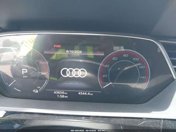 2022 AUDI E-TRON PREMIUM QUATTRO