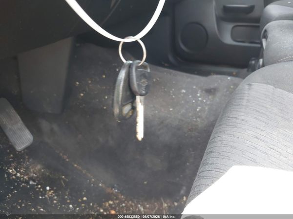 2012 CHEVROLET SILVERADO 1500 LT — I11