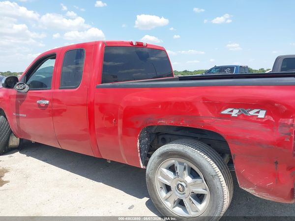 2012 CHEVROLET SILVERADO 1500 LT — I117
