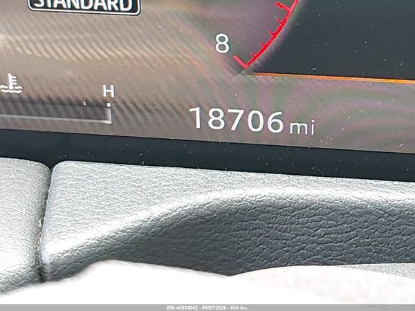 2025 NISSAN ARMADA SL 2WD — I7