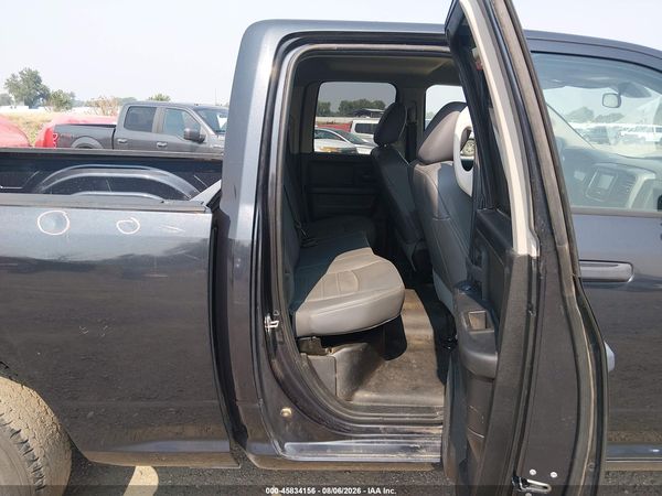 2019 RAM 1500 CLASSIC TRADESMAN  4X4 6'4 BOX