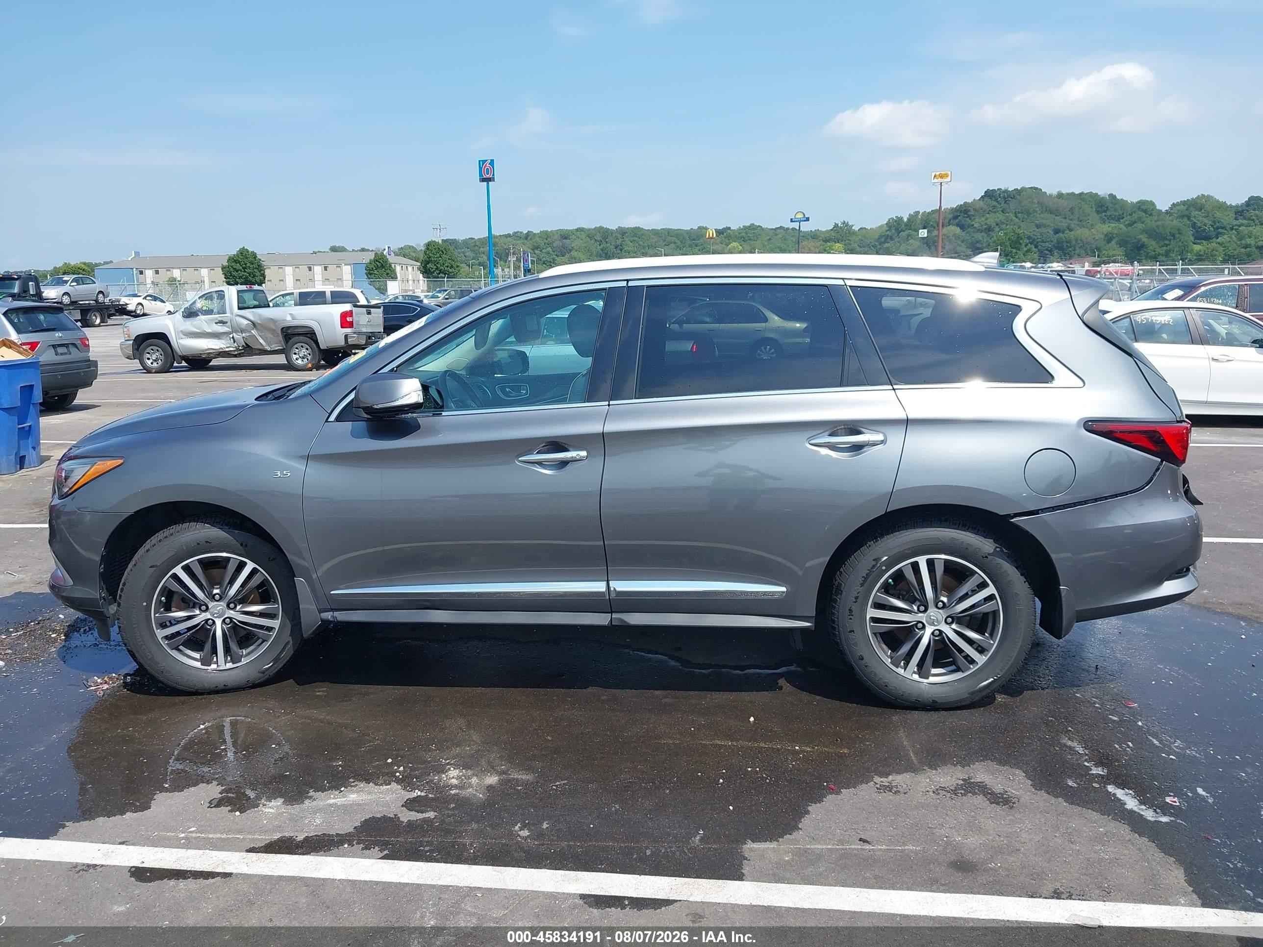 2016 INFINITI QX60