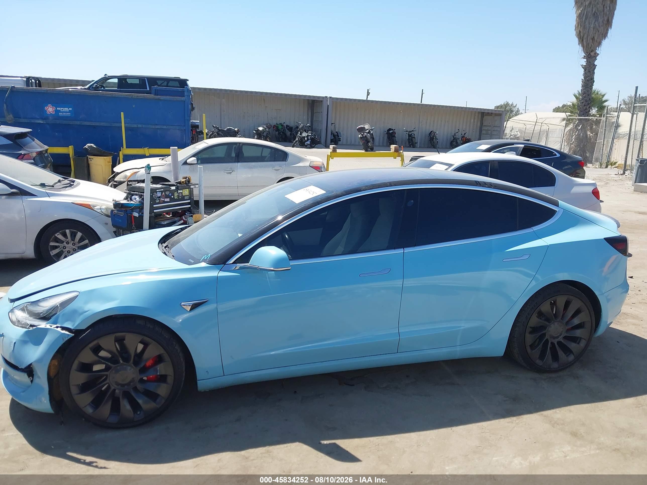 2018 TESLA MODEL 3 LONG RANGE/PERFORMANCE