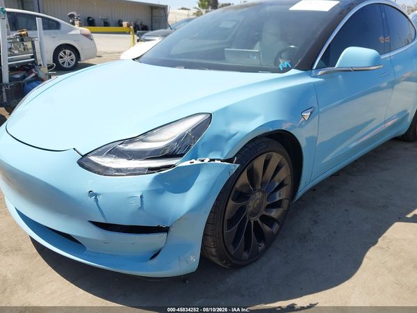2018 TESLA MODEL 3 LONG RANGE/PERFORMANCE