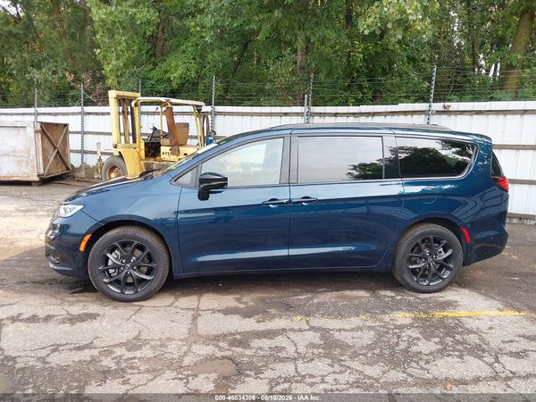 2025 CHRYSLER PACIFICA LIMITED AWD