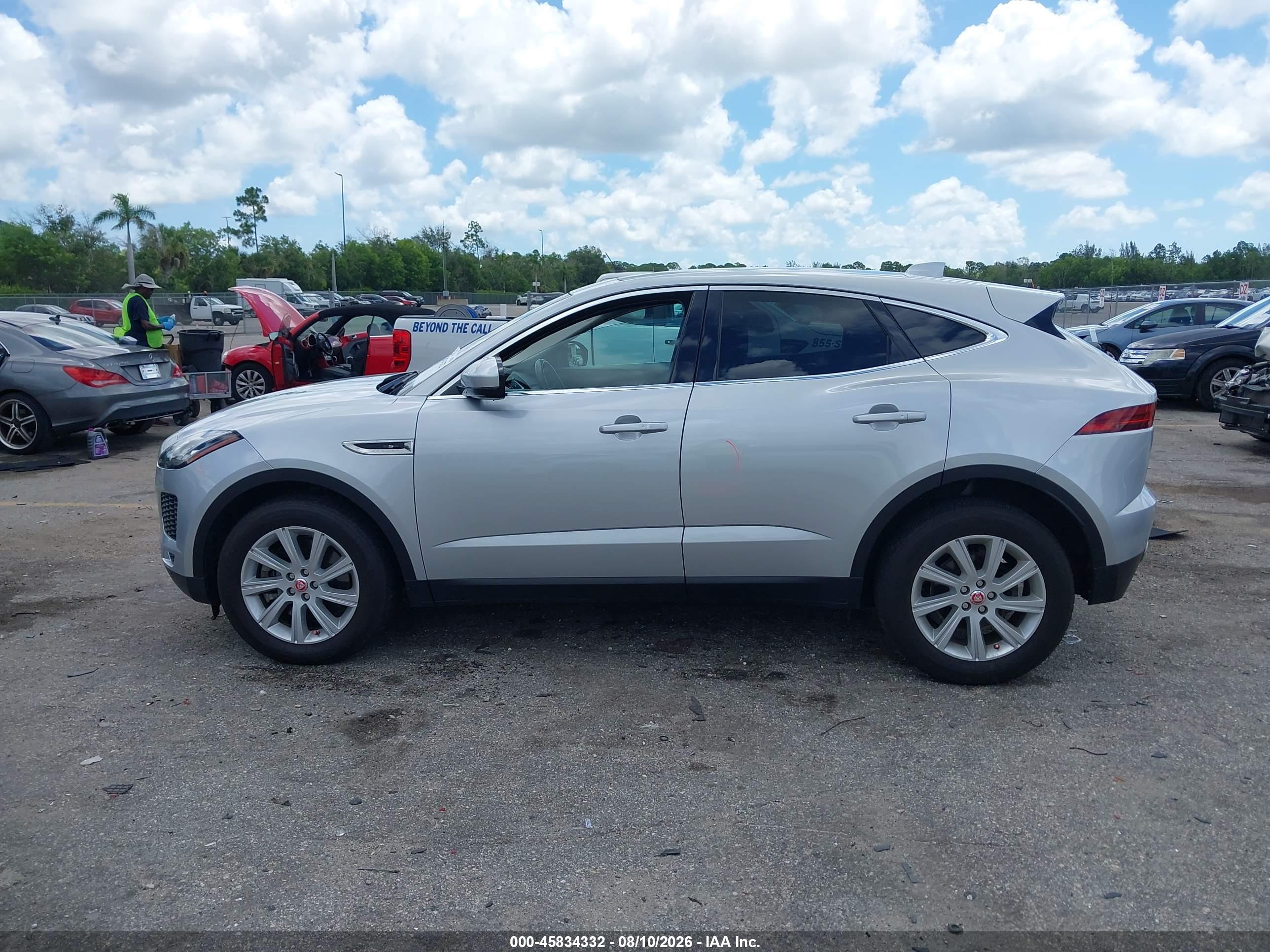 2018 JAGUAR E-PACE R-DYNAMIC S/S