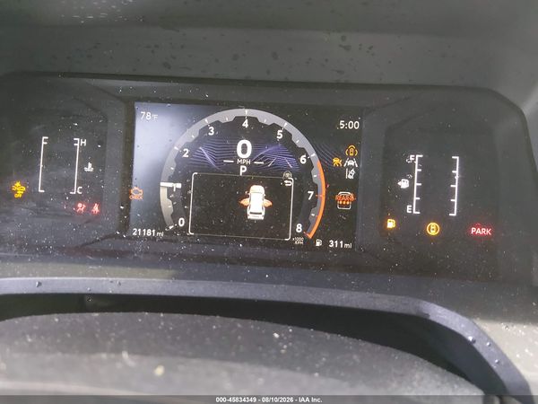 2025 TOYOTA 4RUNNER SR5