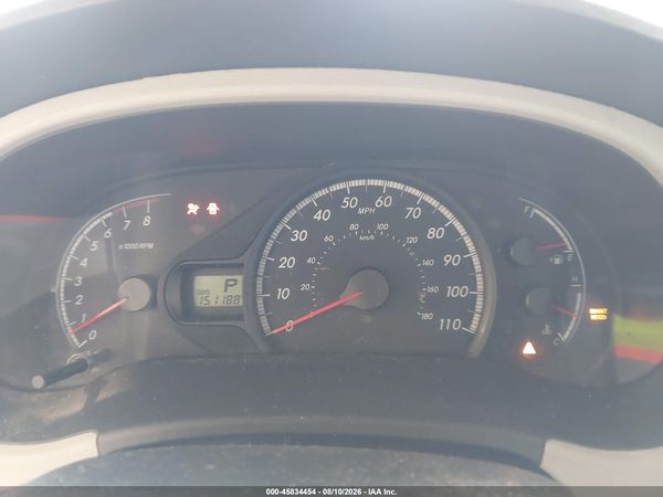 2013 TOYOTA SIENNA LE V6 8 PASSENGER